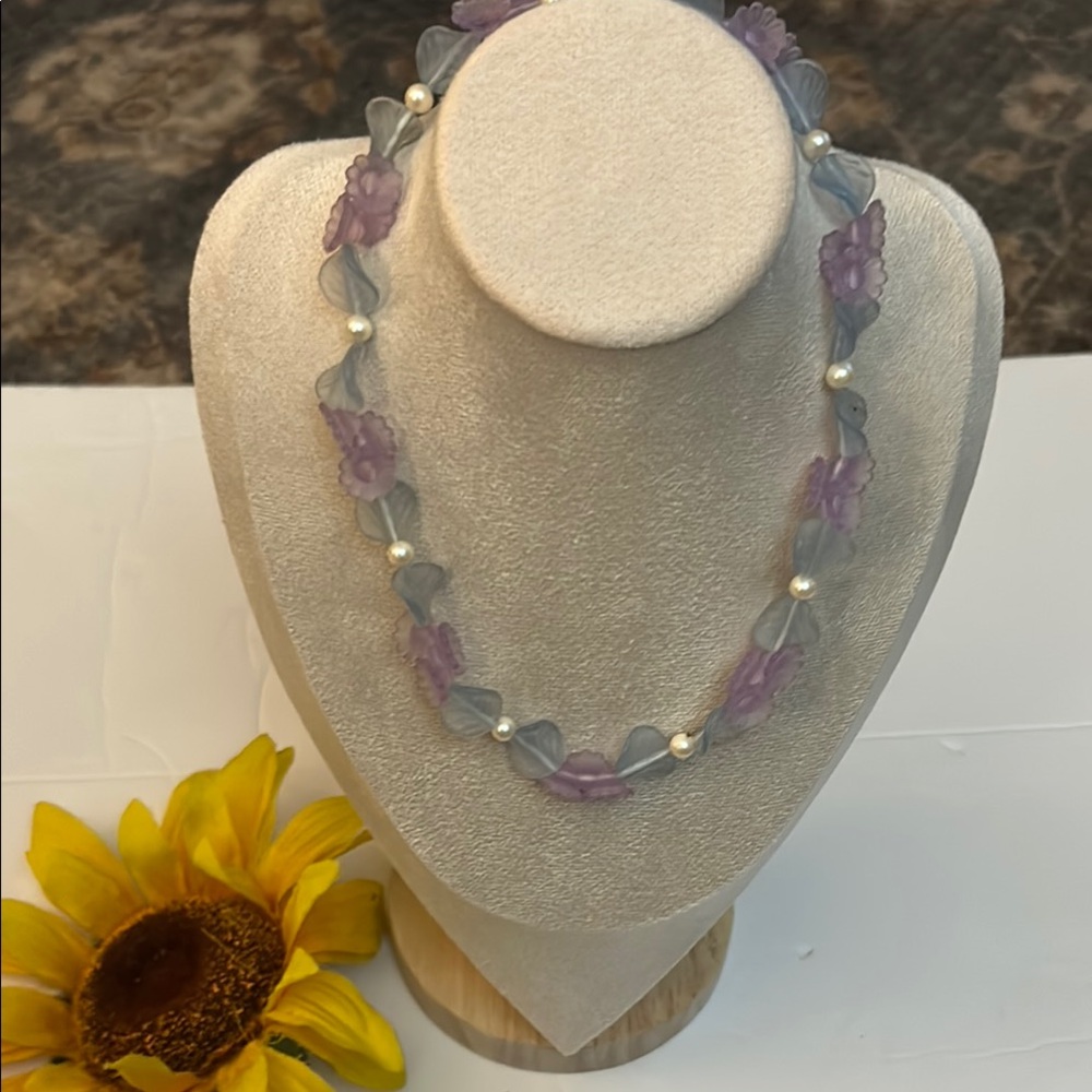 Elegant Floral Beaded Necklace - Purple and Blue